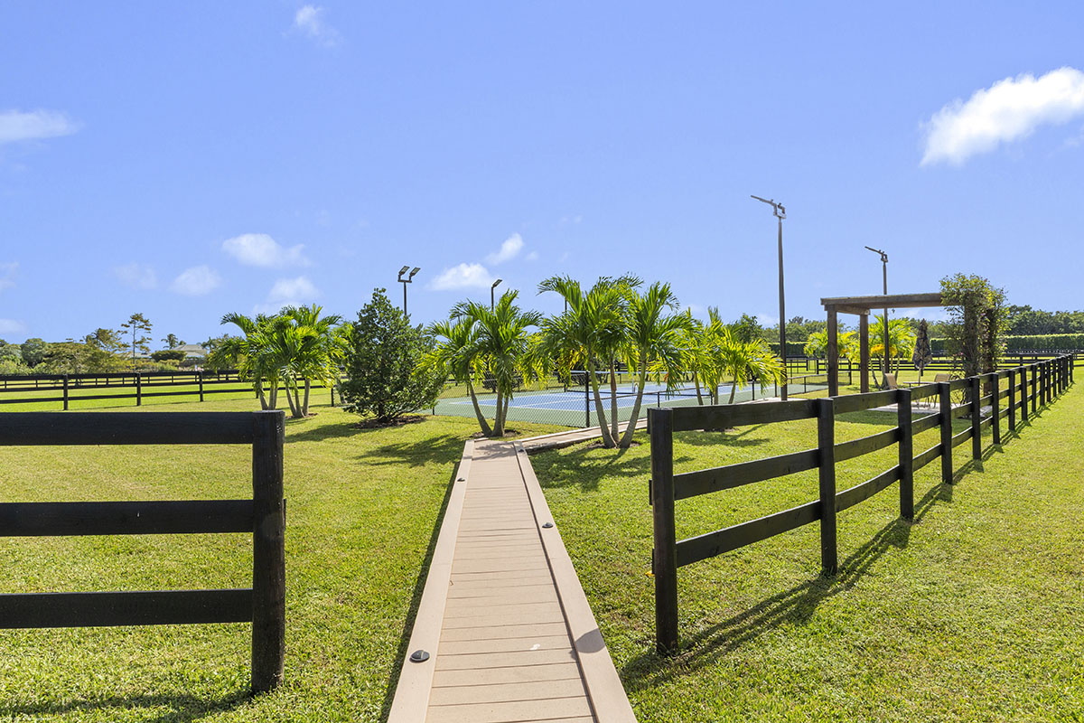 14939 Palm Beach Point Blvd 129
